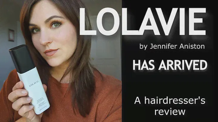 Обзор средства для распутывания блеска LolaVie | Дженьер Энистон запускает собственную линию по уходу за волосами